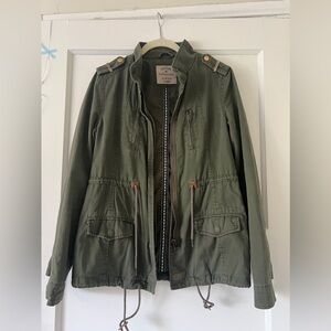 Vintage Women’s MEDIUM Utility Jacket Army Jacket Green Size M 4 pockets and zip